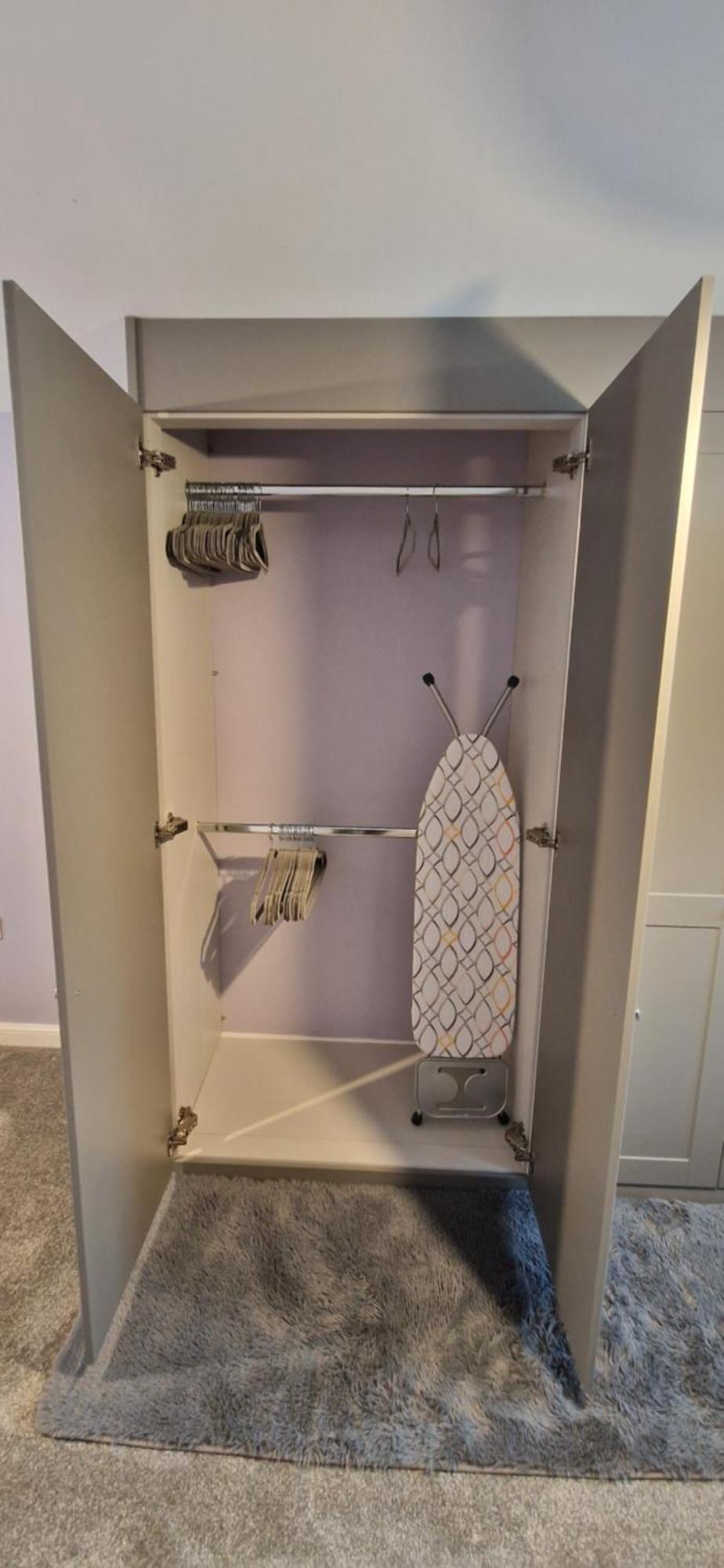 Double B&B Room In Southwater With Private Bathroom And Parking Exterior photo